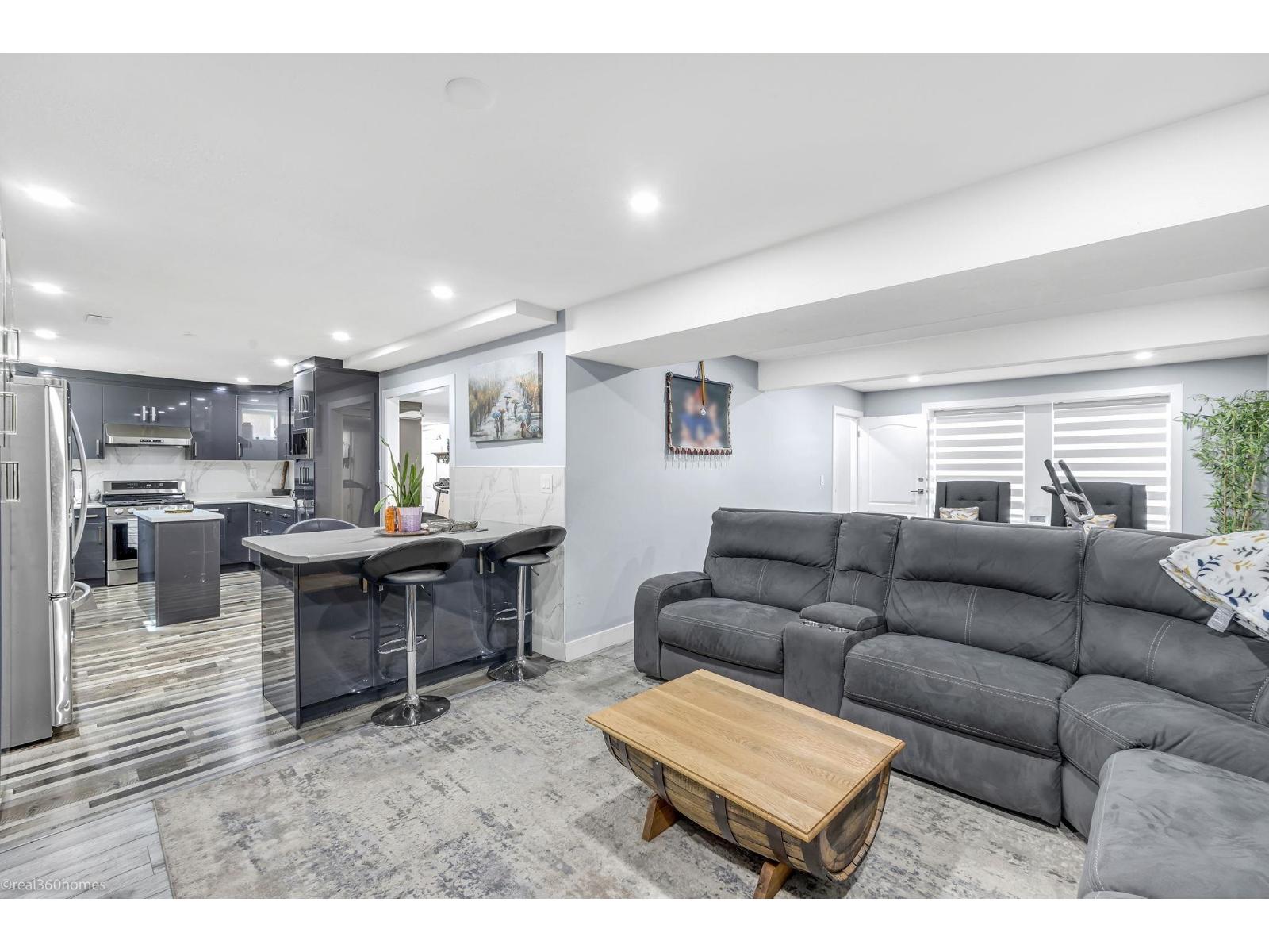 6 Bed, 4 Bath House for Sale in Abbotsford – 2952 SIDONI PLACE, Abbotsford - Image 15