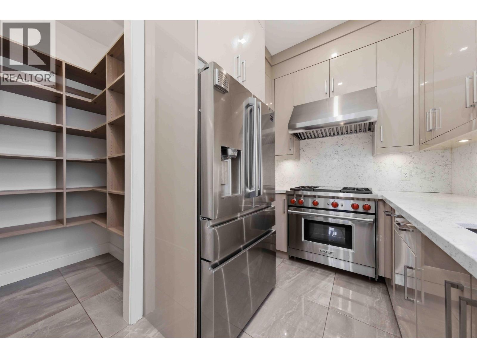 4929 53 Street, Ladner