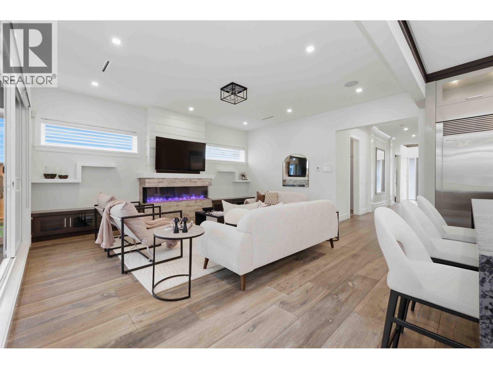 4929 53 Street, Ladner