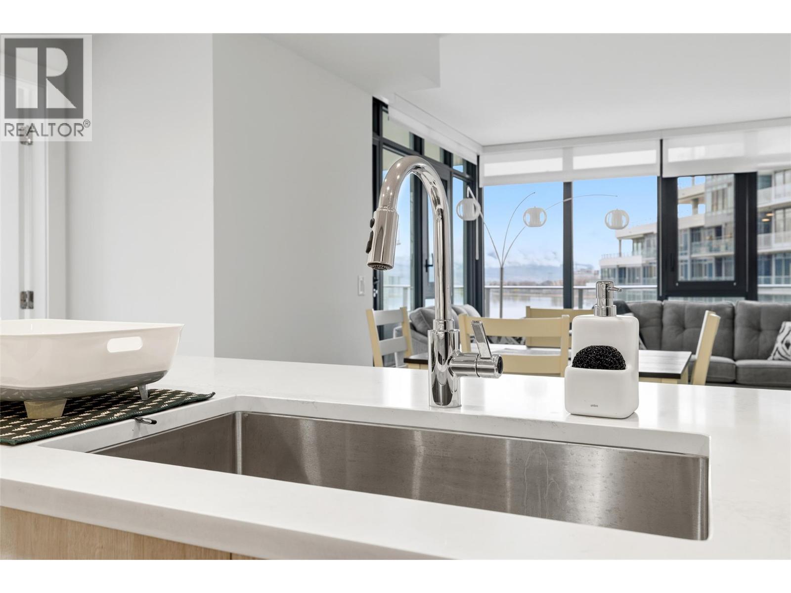 811 3699 Capozzi Road, Kelowna