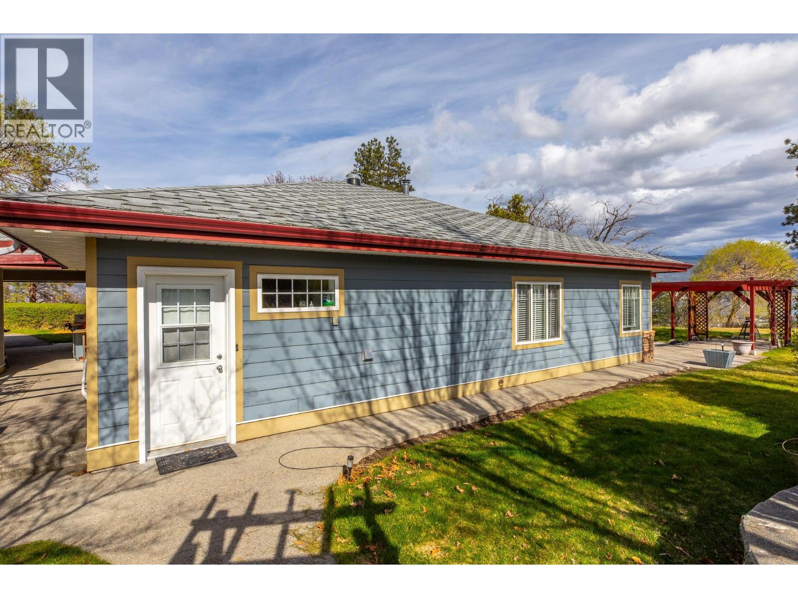  4109 Gartrell Road, Summerland