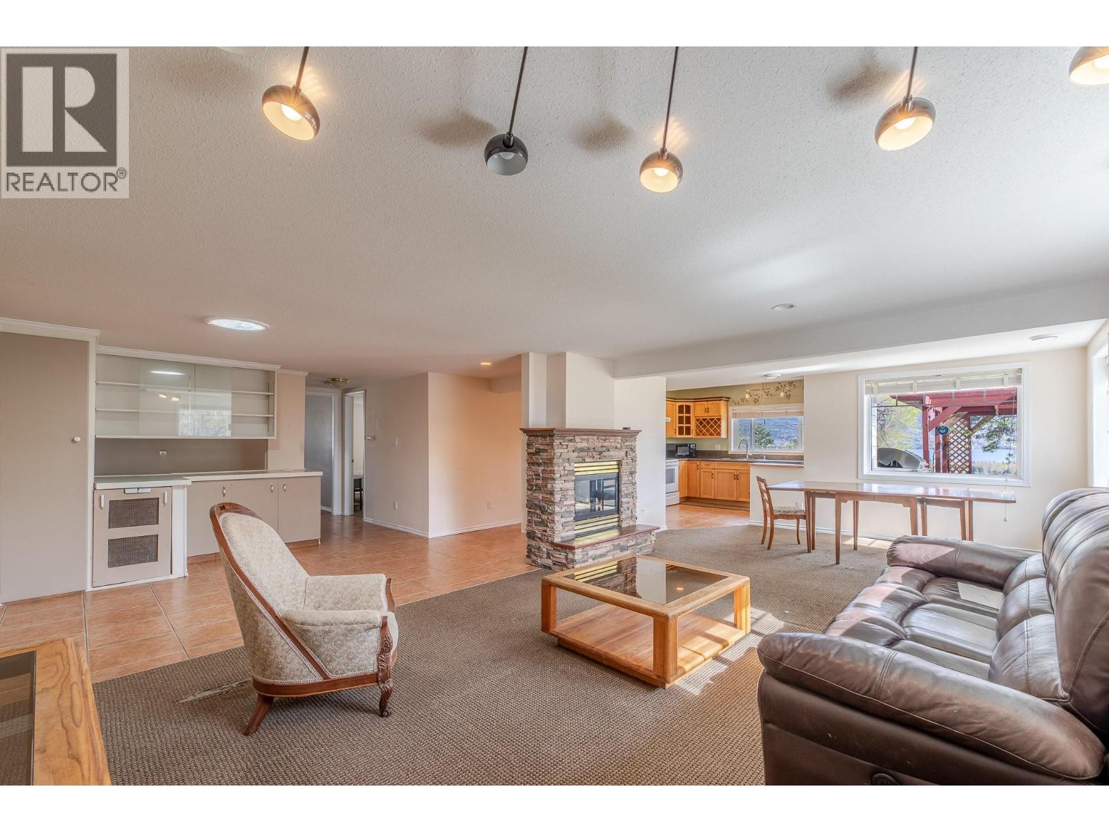  4109 Gartrell Road, Summerland