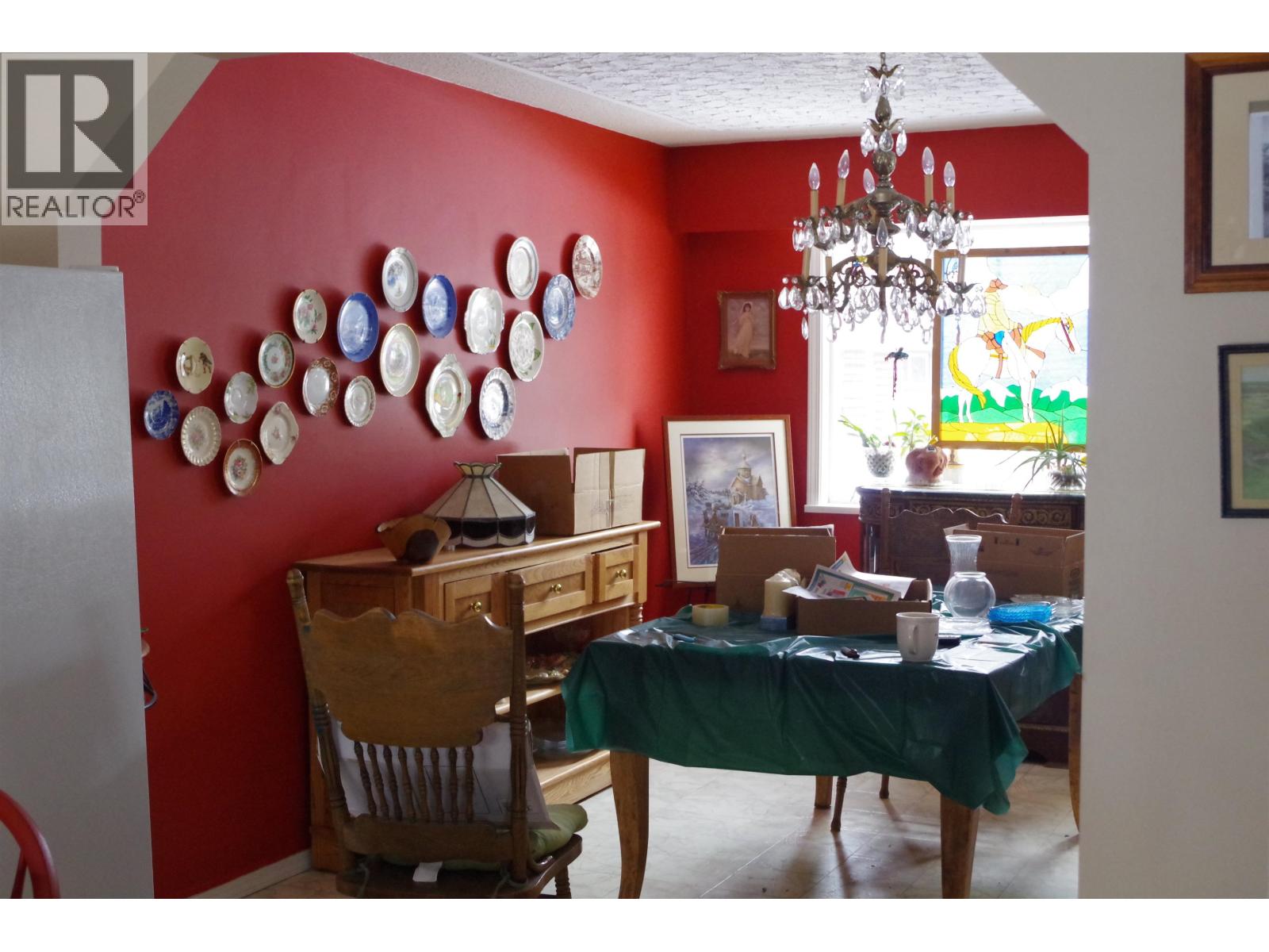 1472 ARBUTUS ROAD - 7