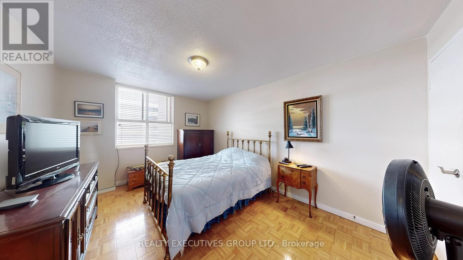 #701 80 INVERLOCHY BOULEVARD - 14