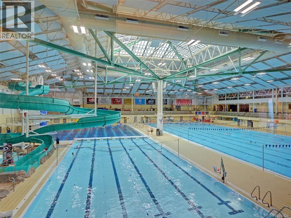 985 SUTCLIFFE RD - 29