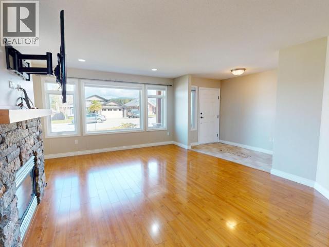 7358 GLACIER STREET - 5