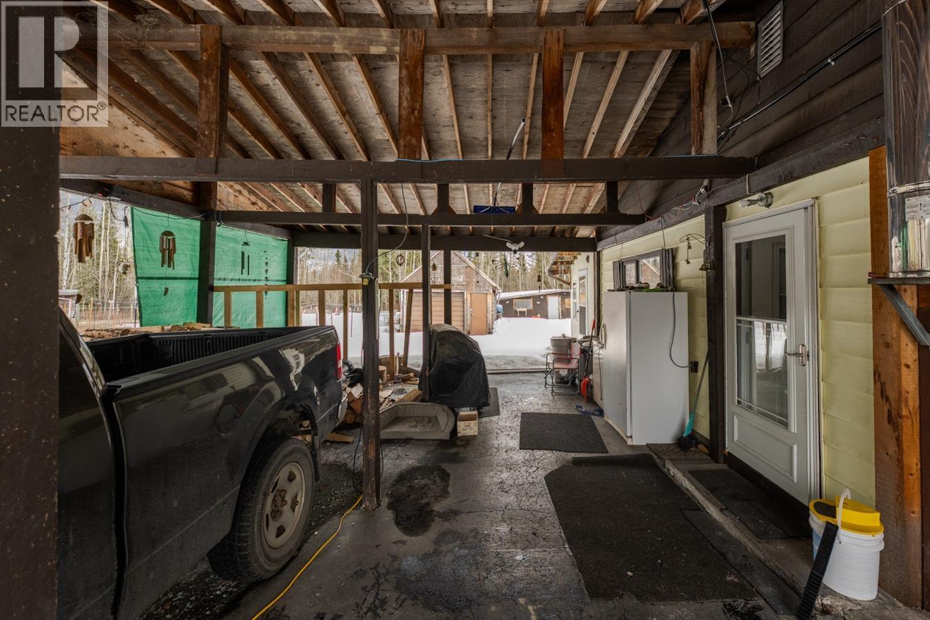 20770 CARIBOO HIGHWAY - 4