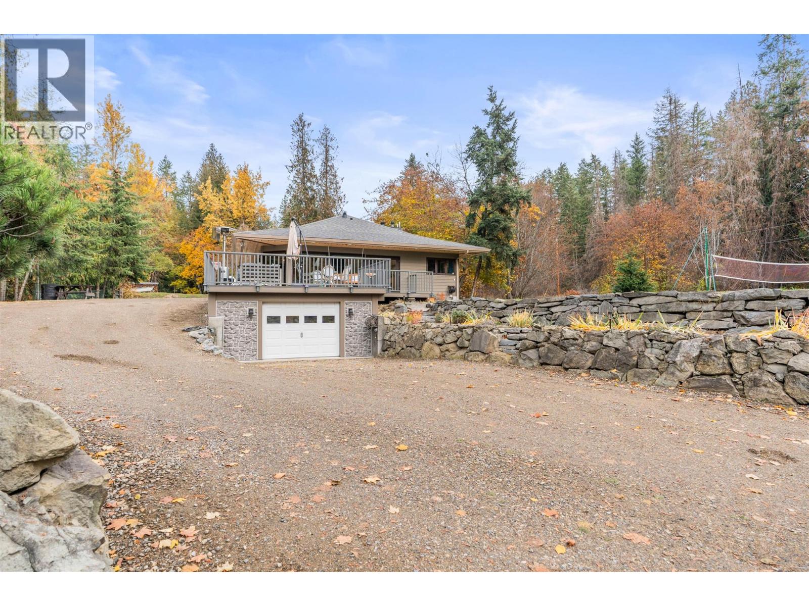  5615 East Vernon Road, Vernon