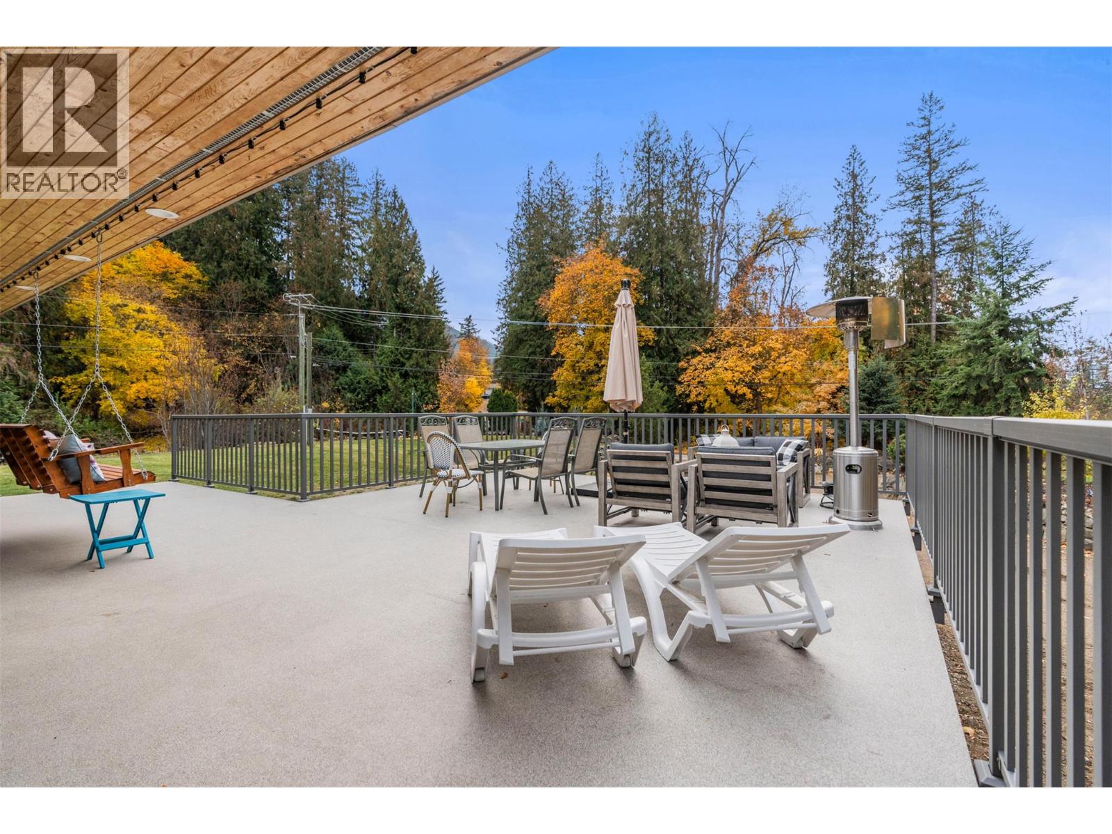  5615 East Vernon Road, Vernon