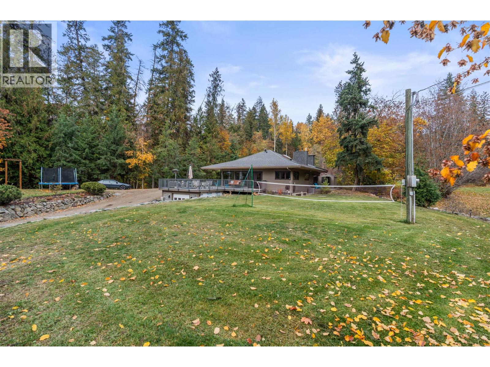  5615 East Vernon Road, Vernon