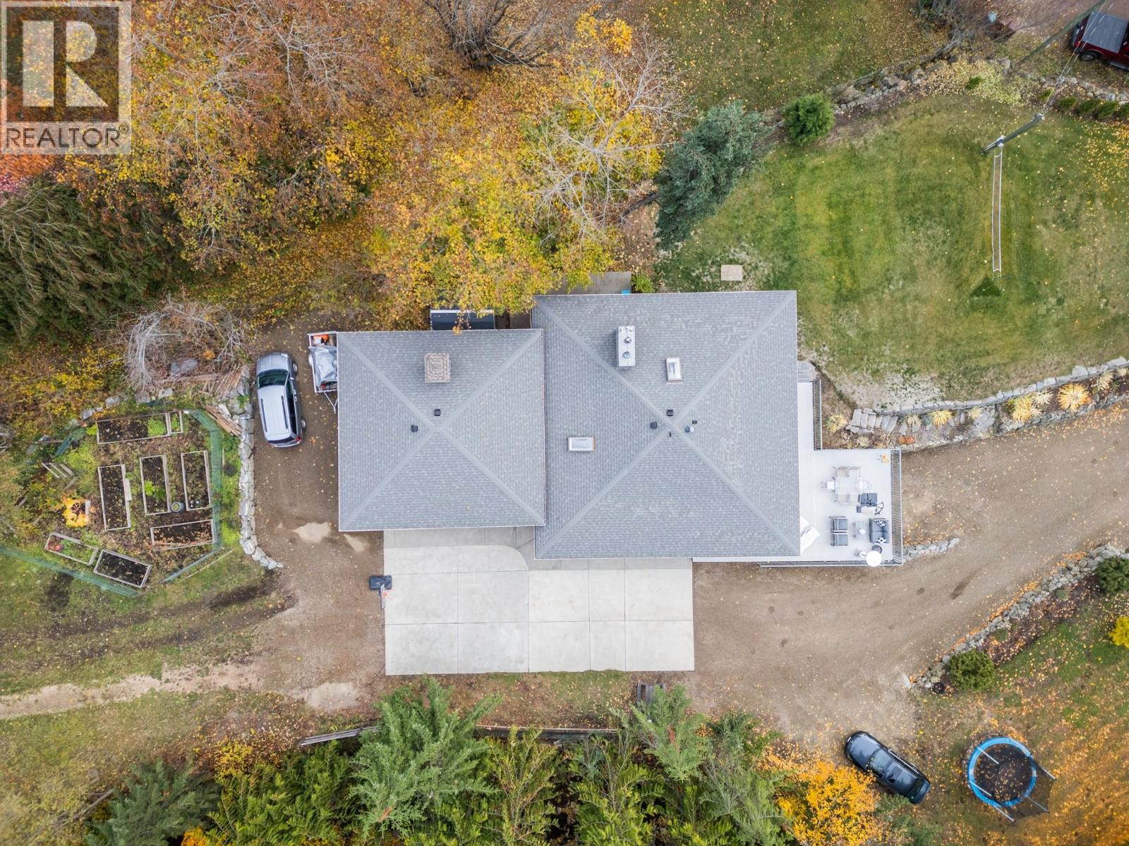  5615 East Vernon Road, Vernon