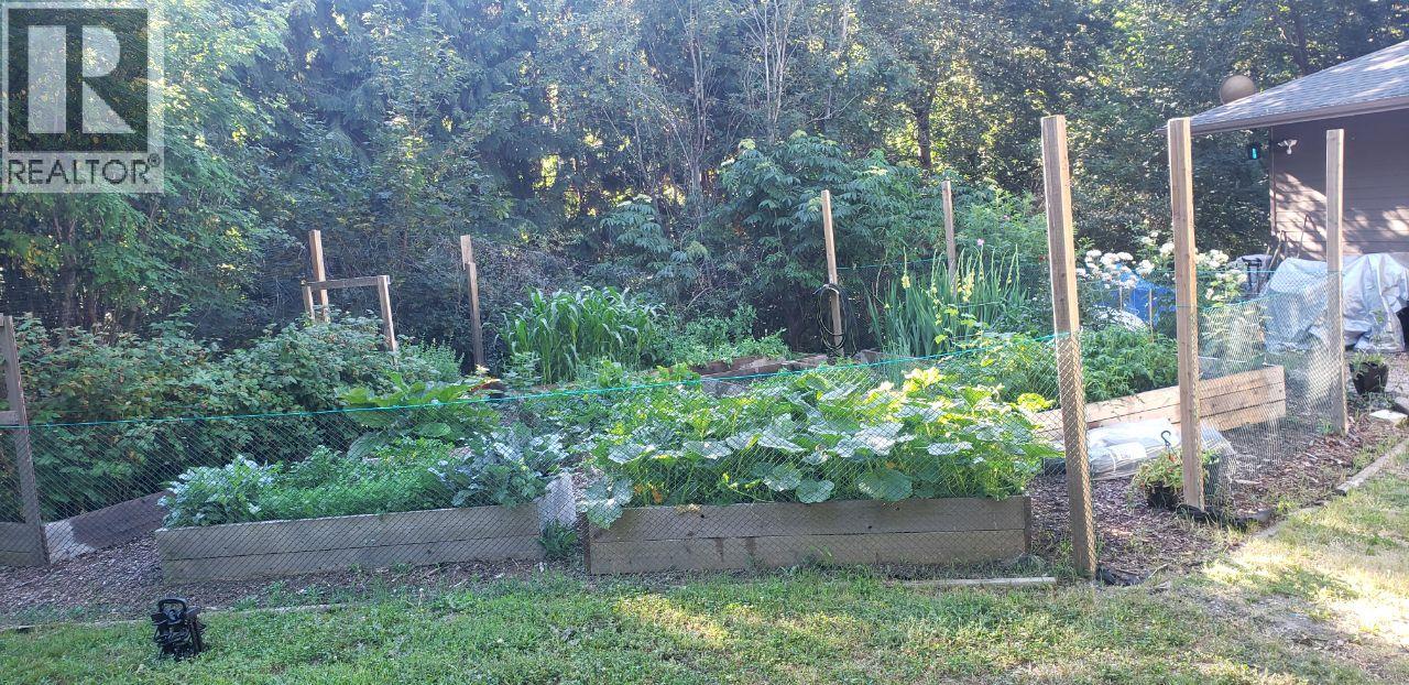  5615 East Vernon Road, Vernon