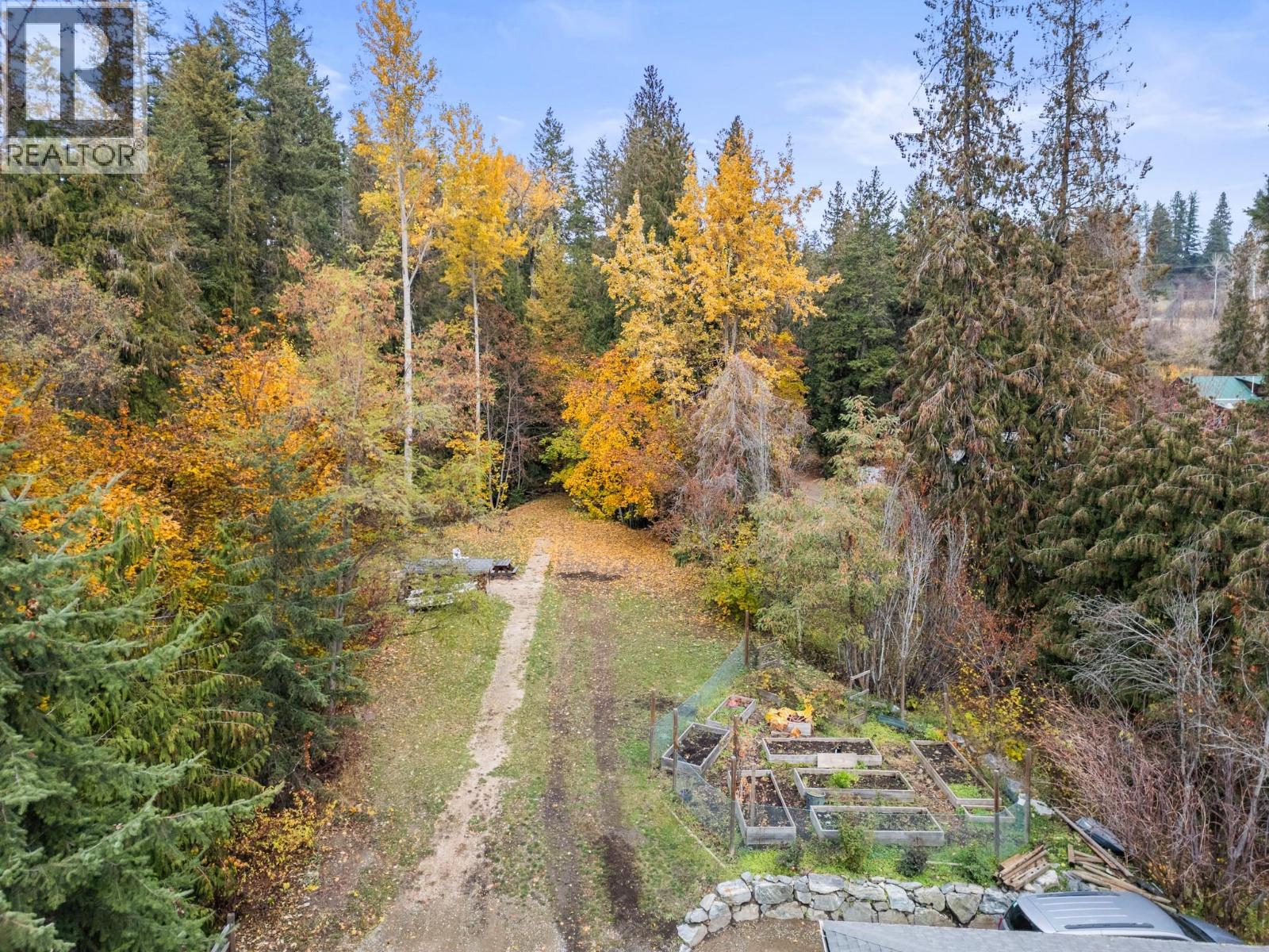  5615 East Vernon Road, Vernon