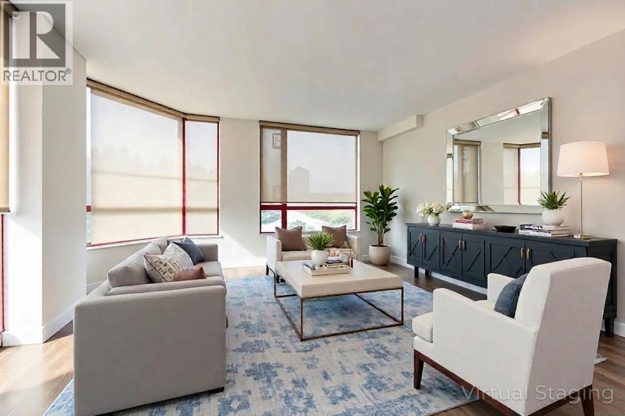 1104 38 LEOPOLD PLACE