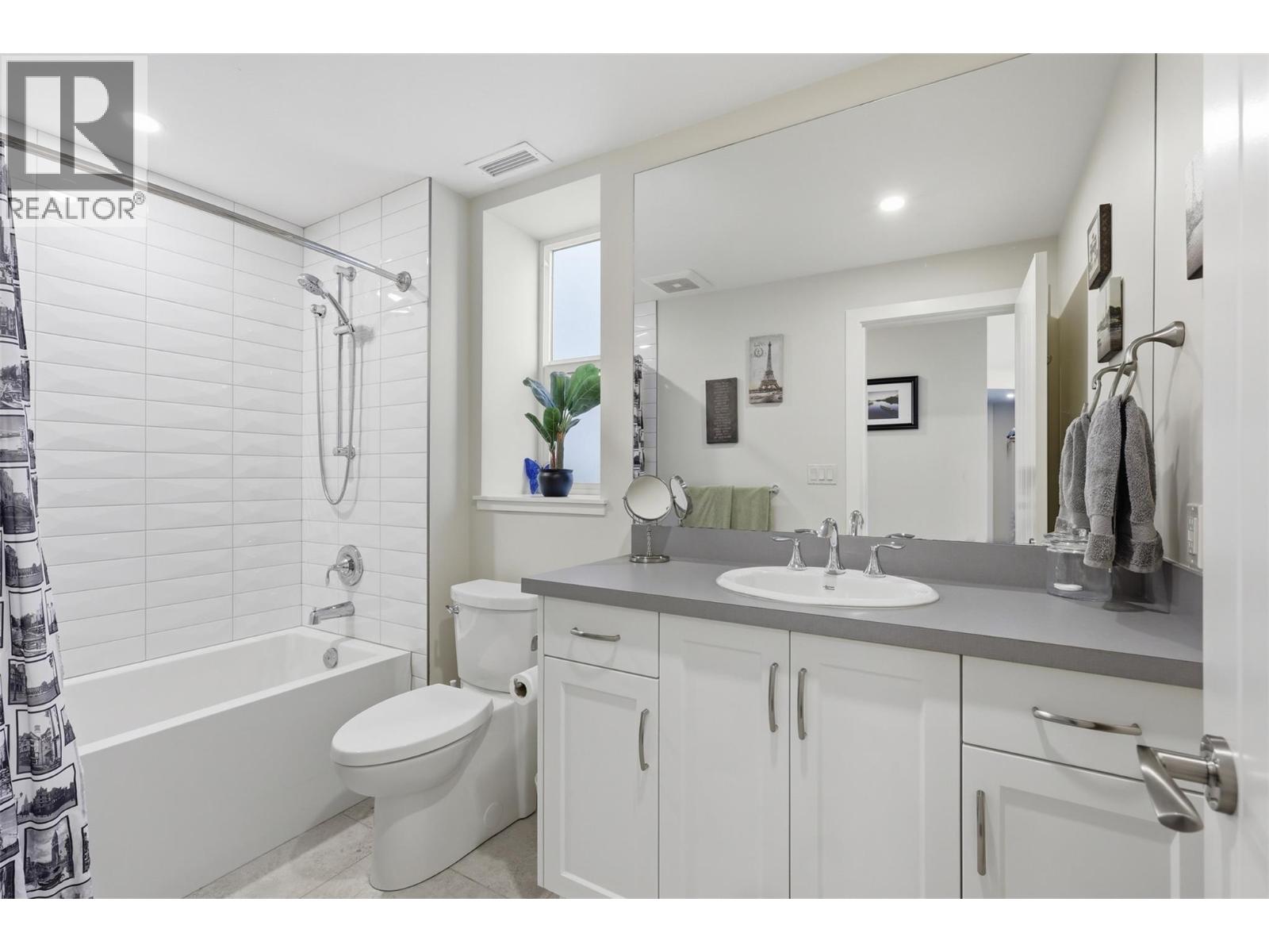 4012 RIO VISTA WAY - 55