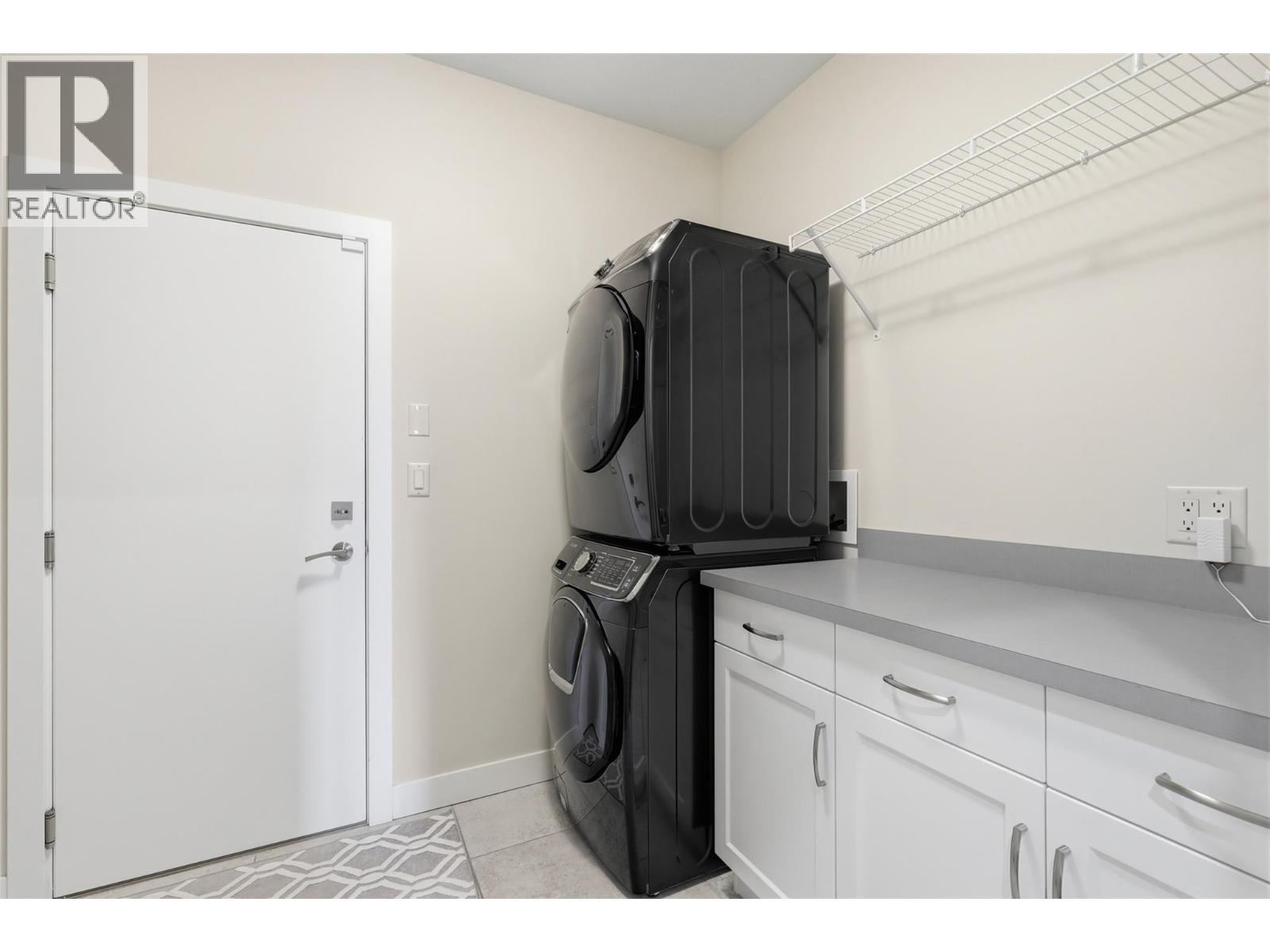 4012 RIO VISTA WAY - 38