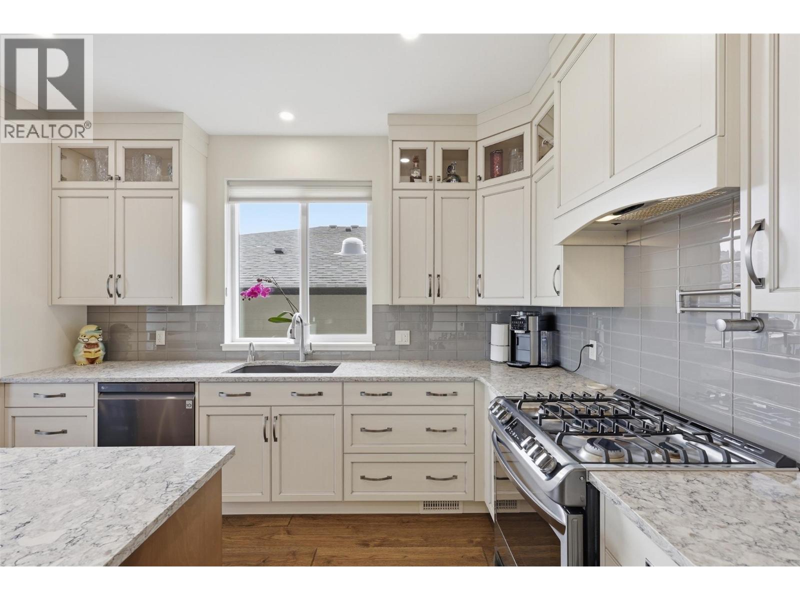 4012 RIO VISTA WAY - 12