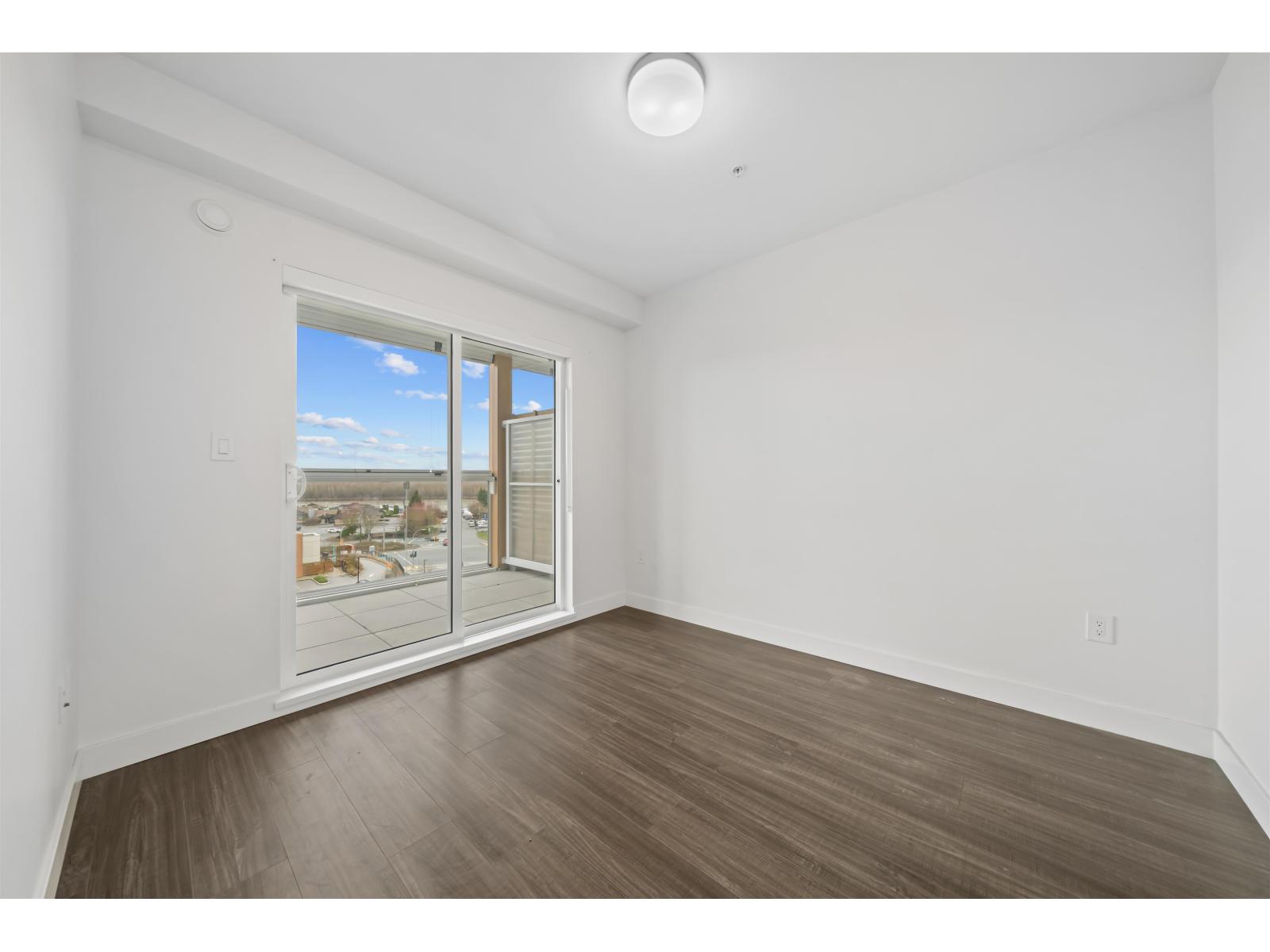 2 Bed, 2 Bath Condo for Sale in Mission – 209 31940 RAVEN AVENUE, Mission – MLS# R3112363 - Image 3