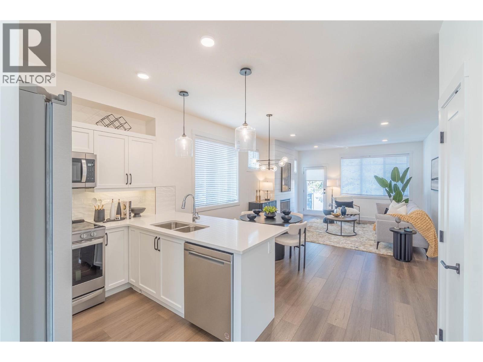 #132 200 GRAND BOULEVARD - 8