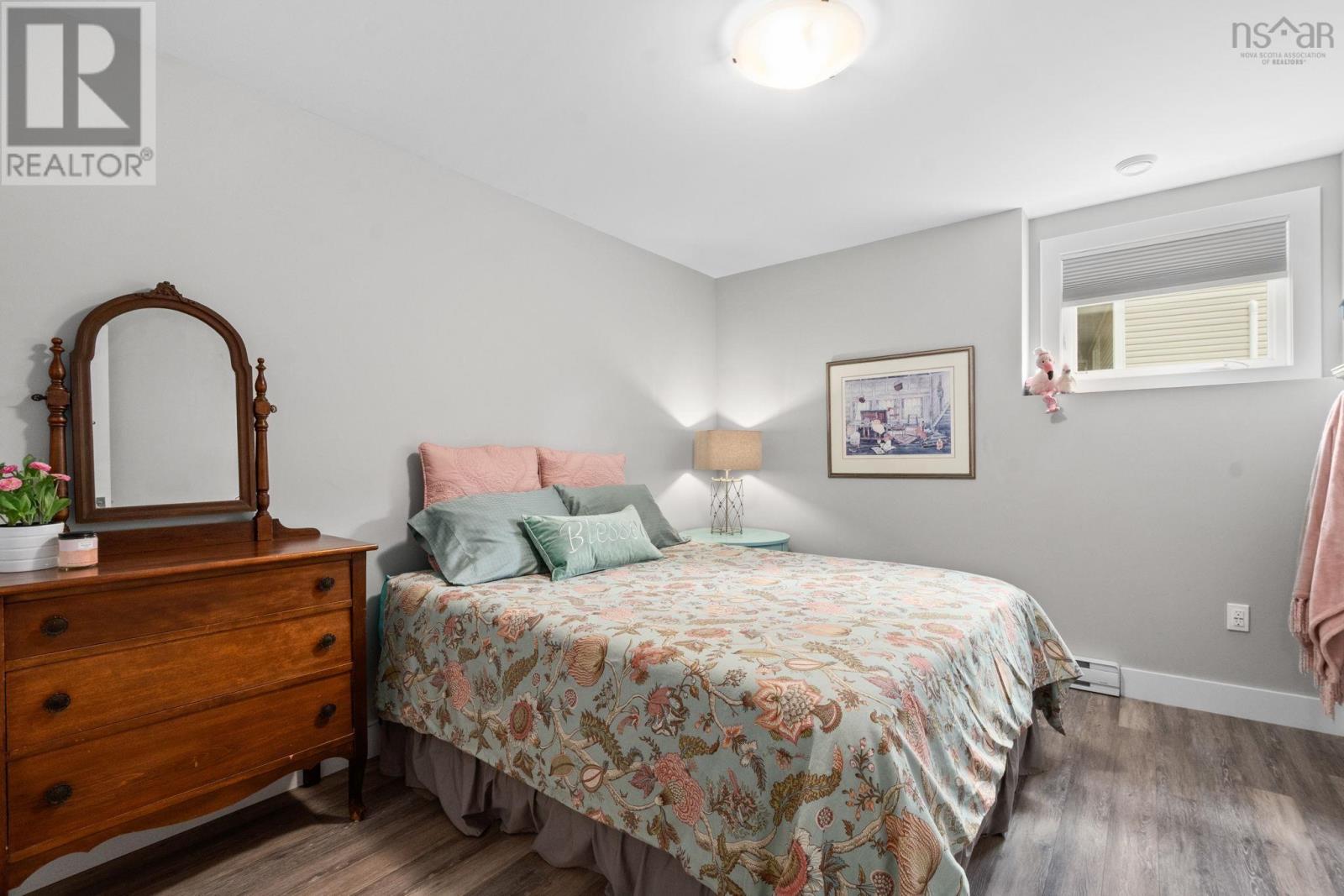 Property 31 of 49 of 769 Lakeview Avenue