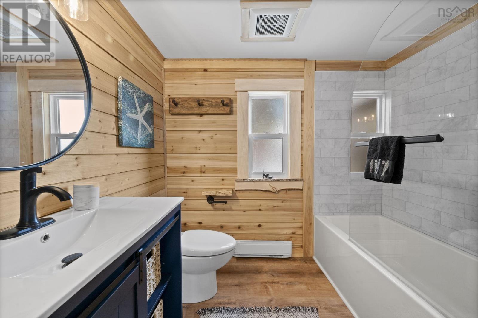 Property 30 of 44 of 1451 Cape Split Road