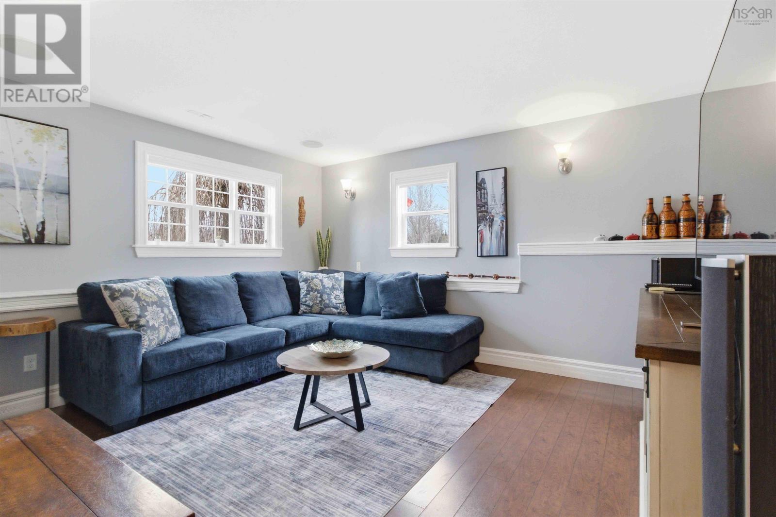 Property 32 of 48 of 301 Preakness Crescent