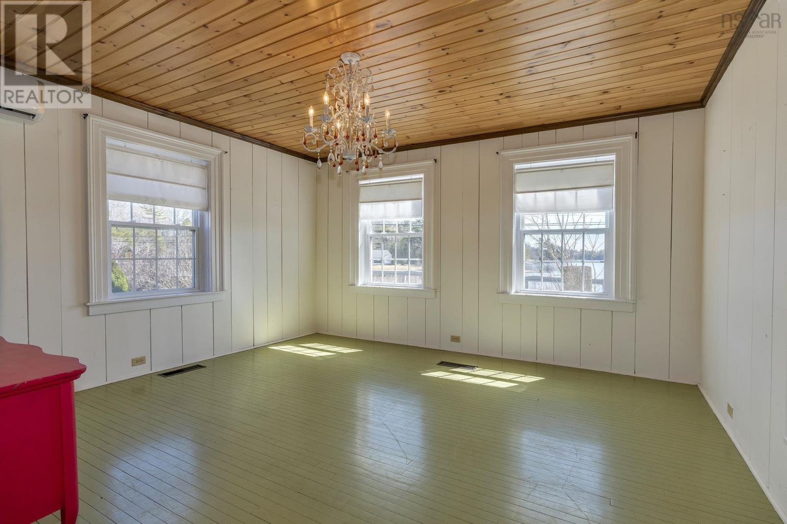 Property 18 of 50 of 5284 Highway 3