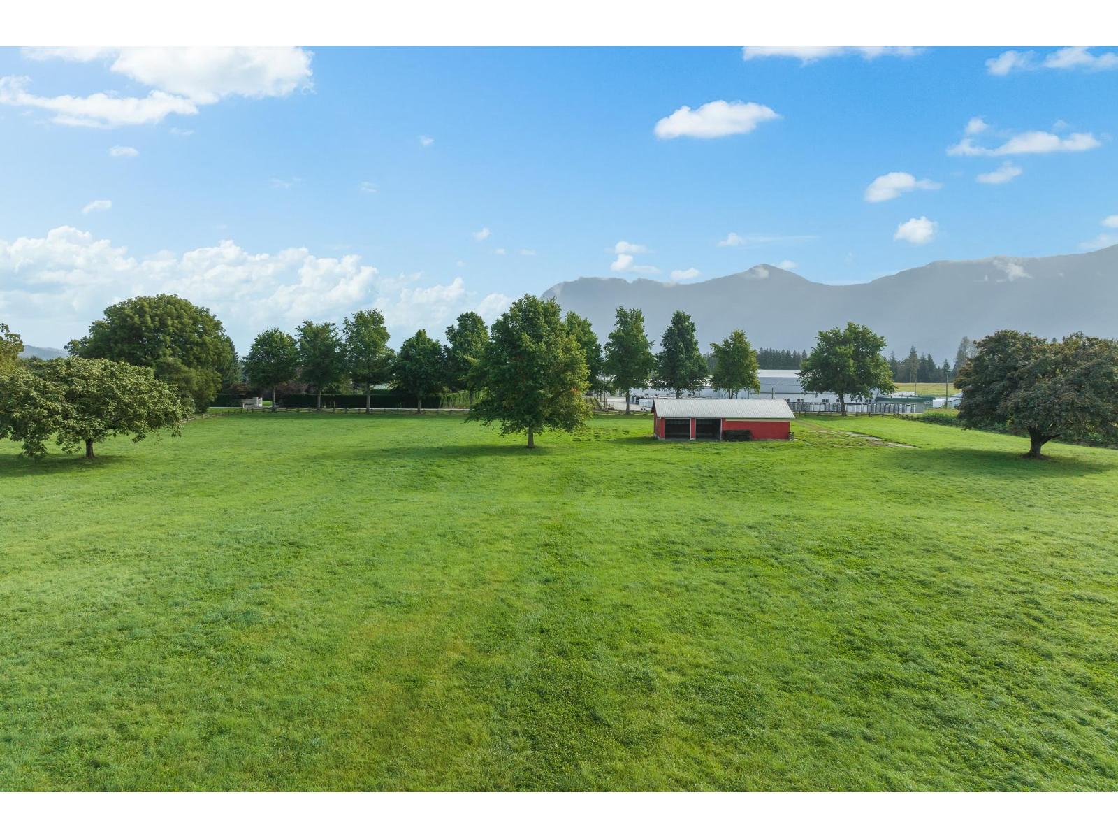 10125 REEVES ROAD, East Chilliwack — photo 4