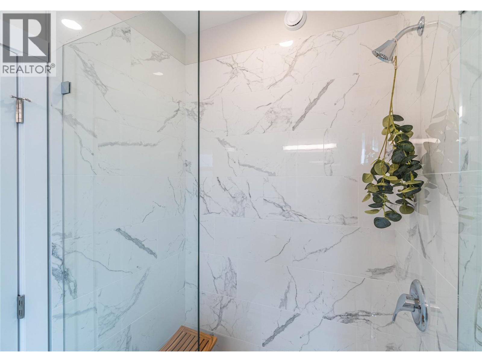 #131 200 GRAND BOULEVARD - 20