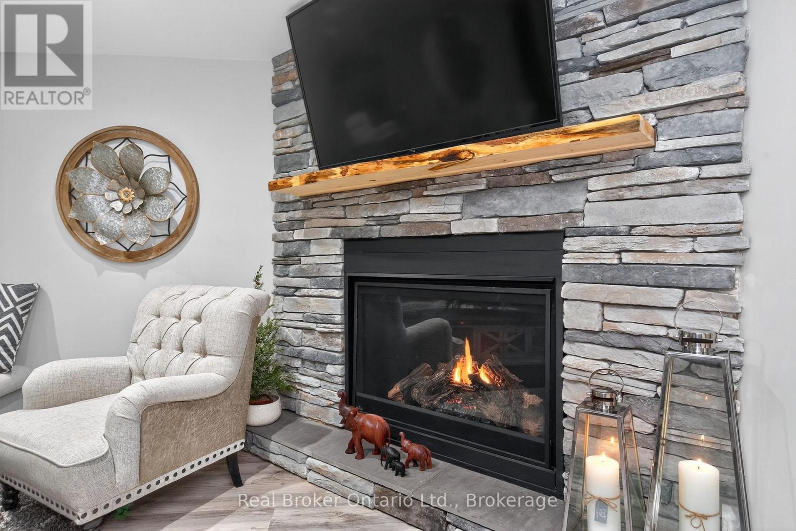 136 BIRCHWOOD DRIVE — photo 35