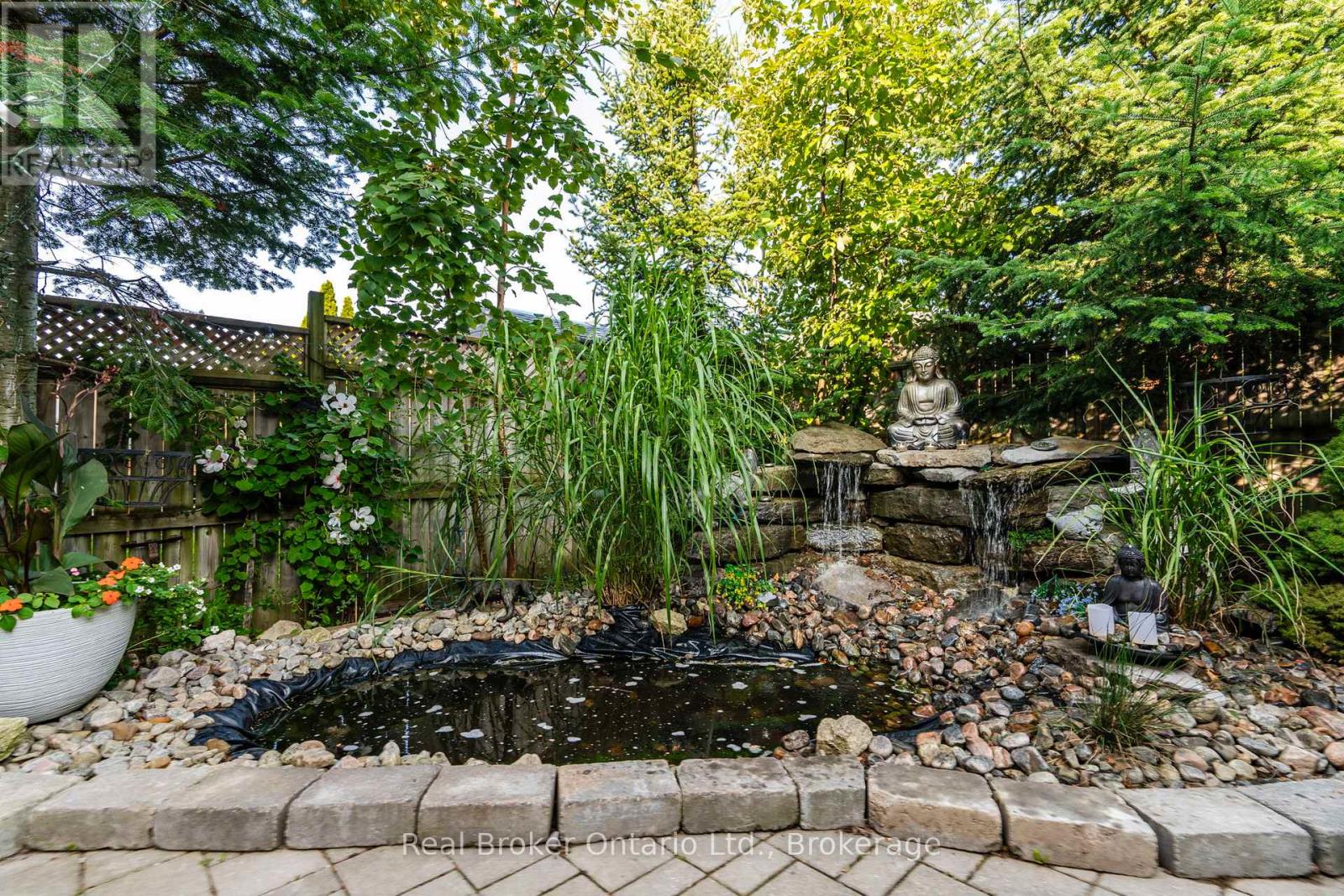 136 BIRCHWOOD DRIVE — photo 42
