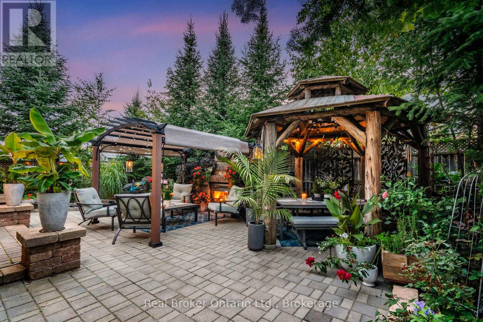 136 BIRCHWOOD DRIVE — photo 45