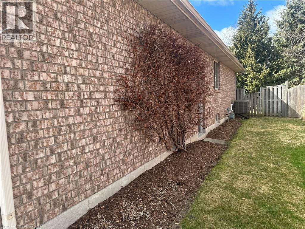 7 SPRUCE GROVE Court, Port Dover, Ontario, N0A1N6 — Photo 41