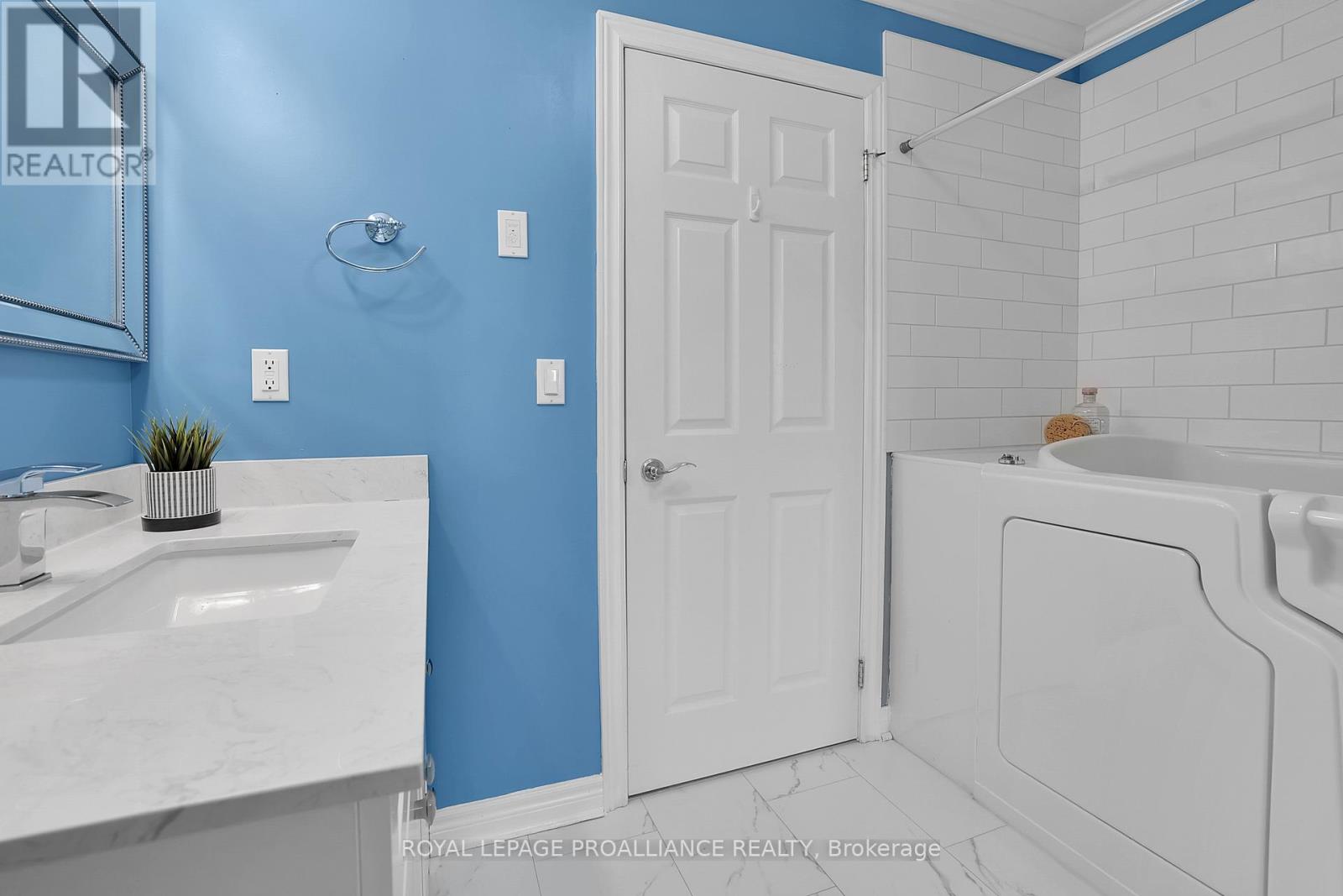 131 MILLS ROAD - 11