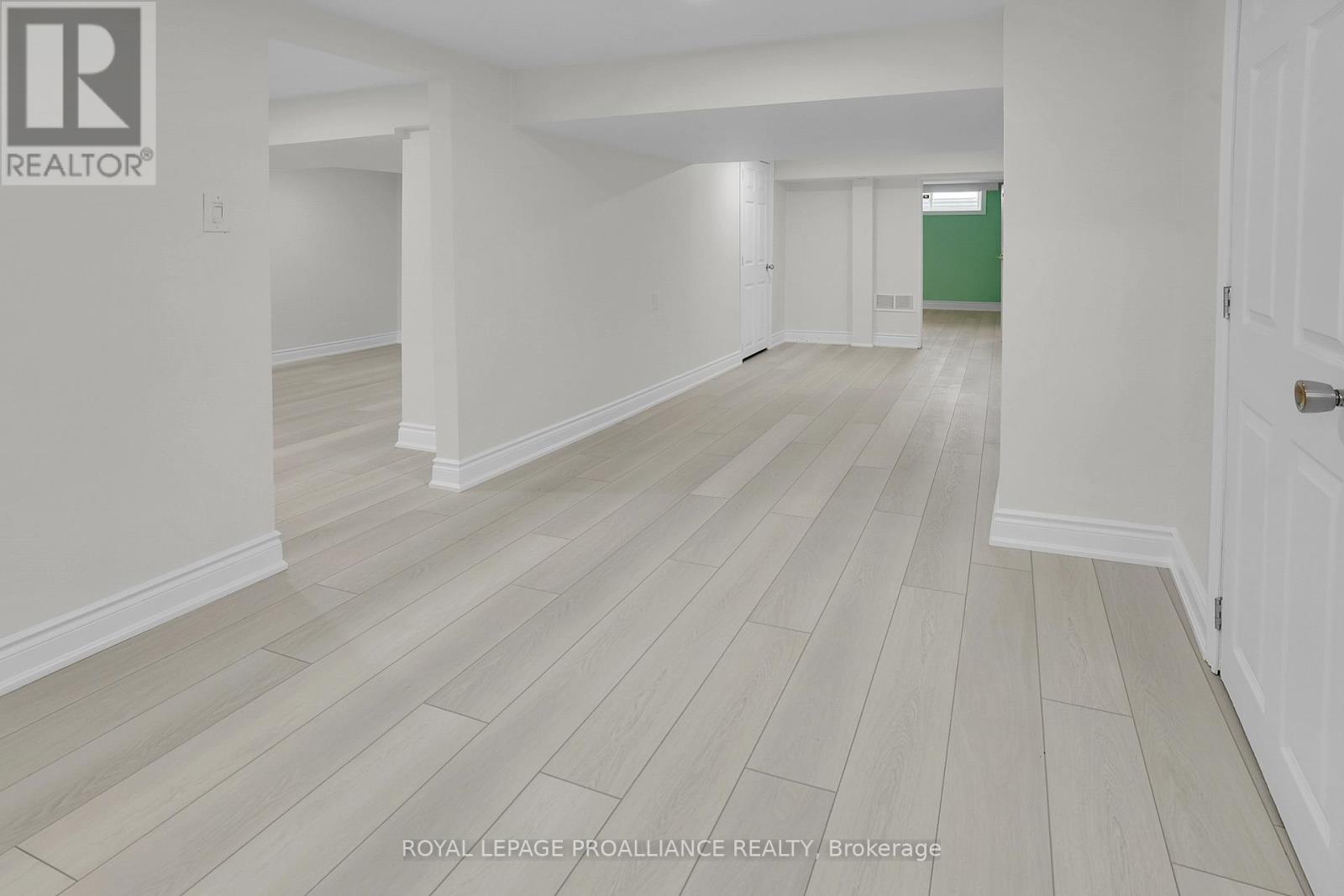 131 MILLS ROAD — photo 27