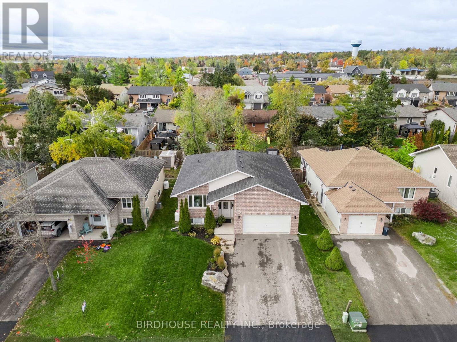 50 BIRCH CRESCENT — photo 34