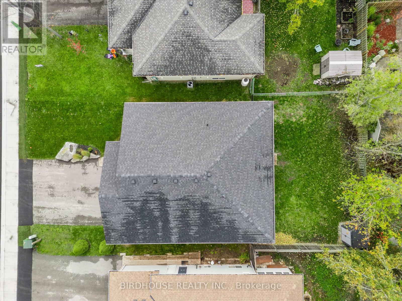 50 BIRCH CRESCENT — photo 38