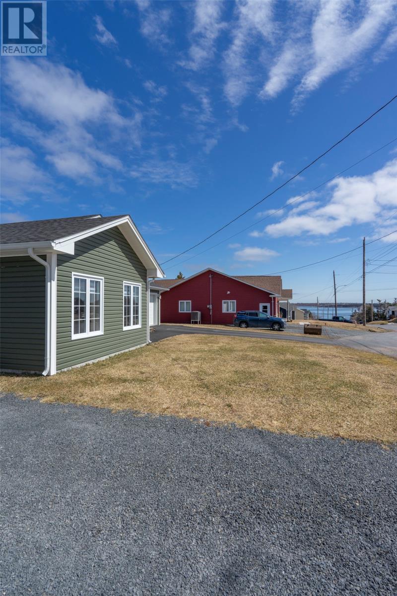 32-34 GOSSES Drive — photo 34