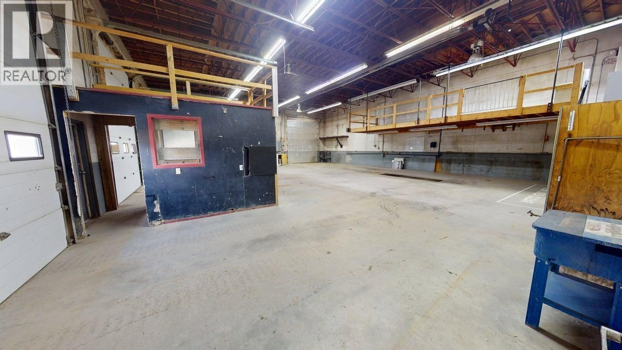 10916-10920 100 AVENUE, Fort St. John