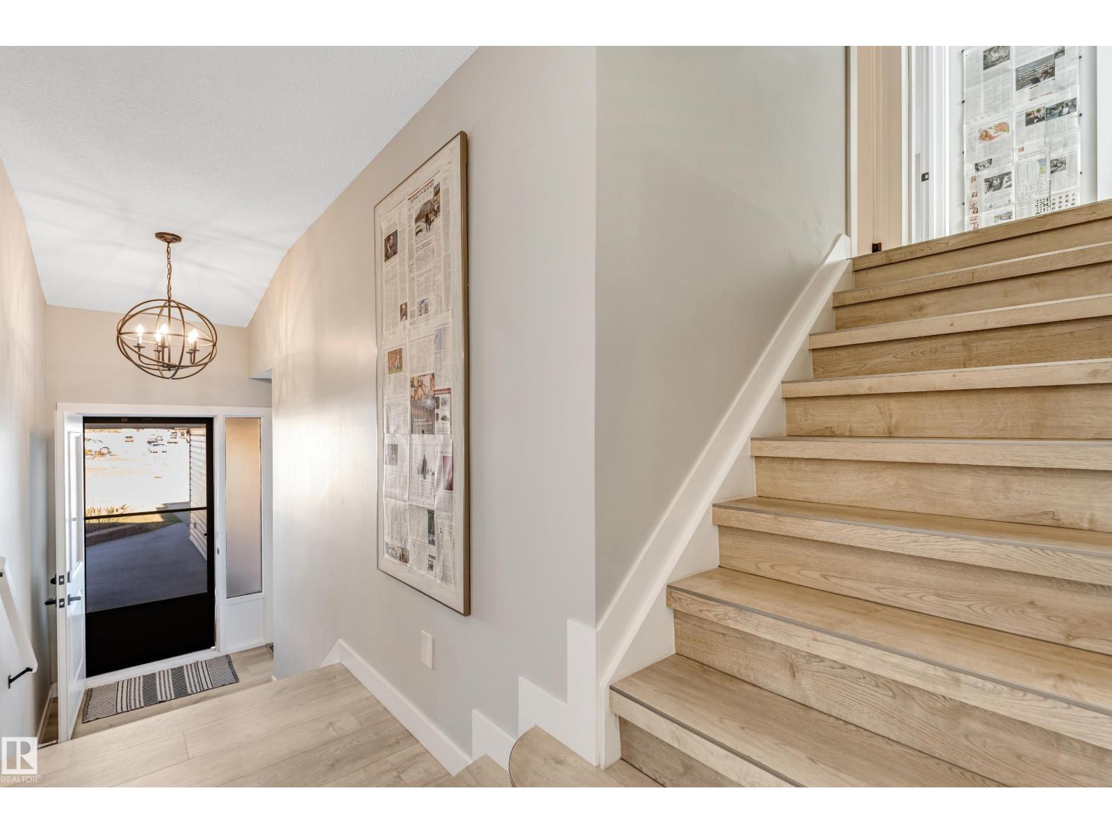 2404 80 ST NW - 26