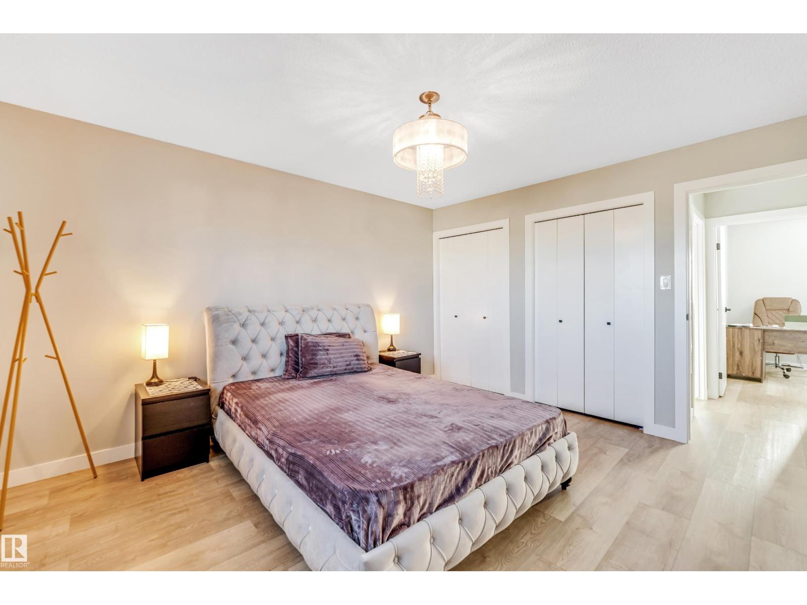 2404 80 ST NW - 31