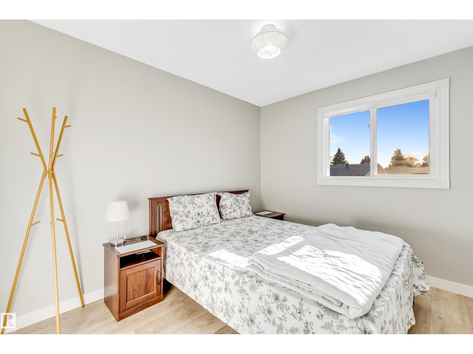 2404 80 ST NW - 33