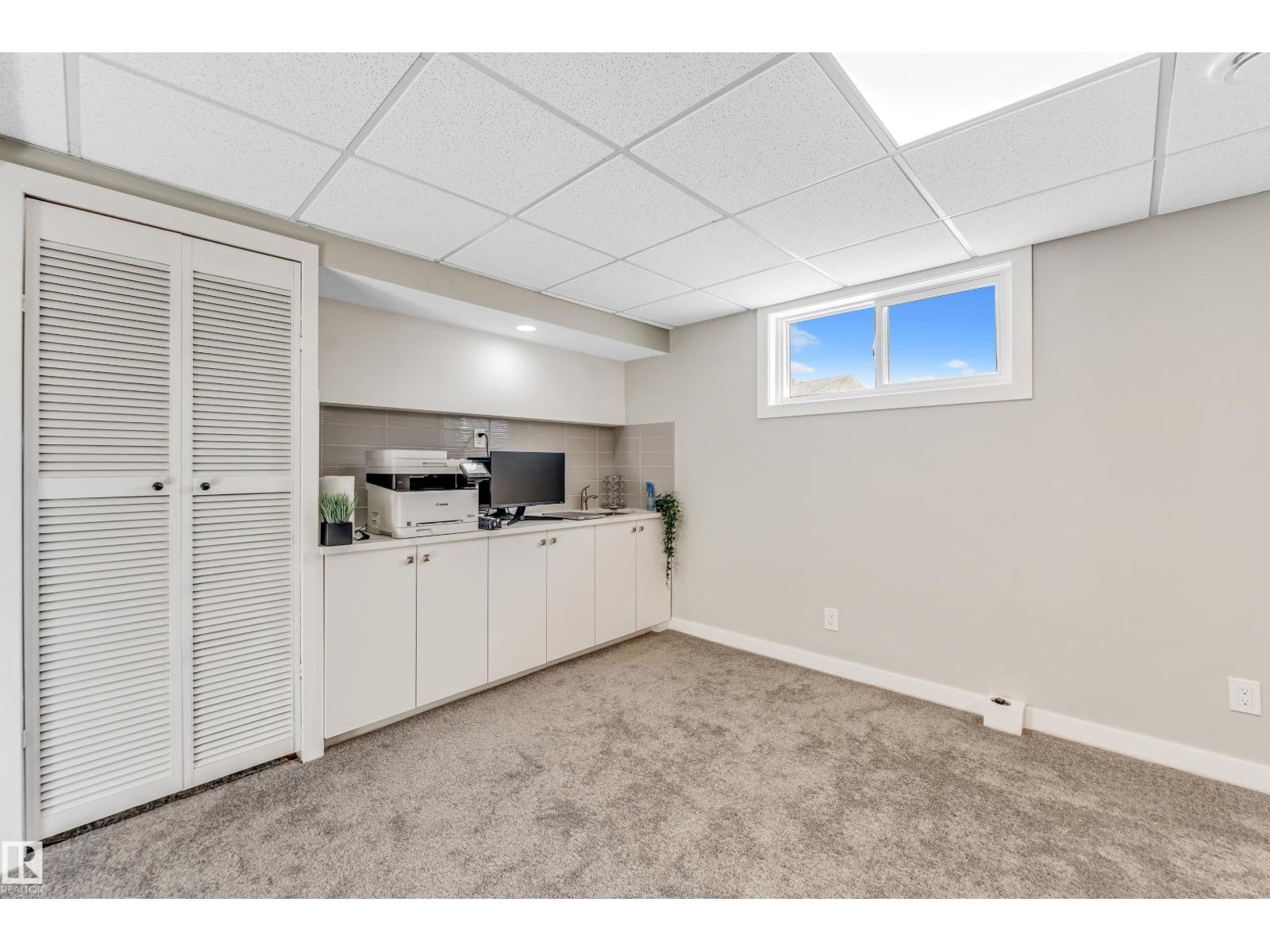 2404 80 ST NW - 52