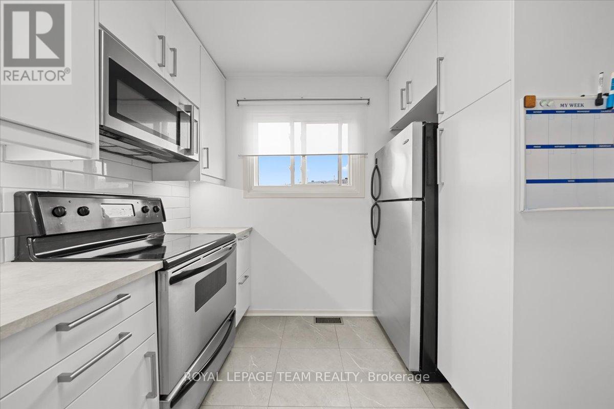 40 - 3230 UPLANDS DRIVE, Ottawa, Ontario, K1V0C6 — Photo 8