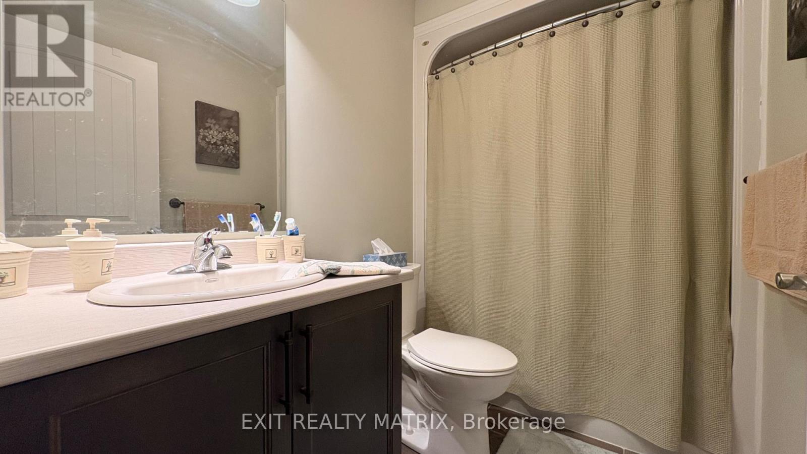 371 TRILLIUM CIRCLE S - 11