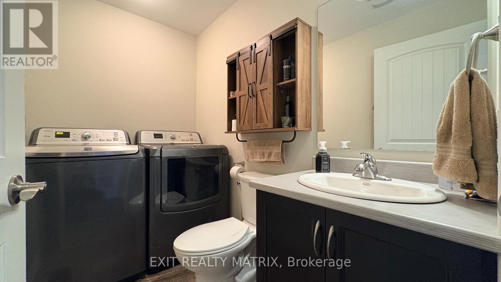 371 TRILLIUM CIRCLE S - 15