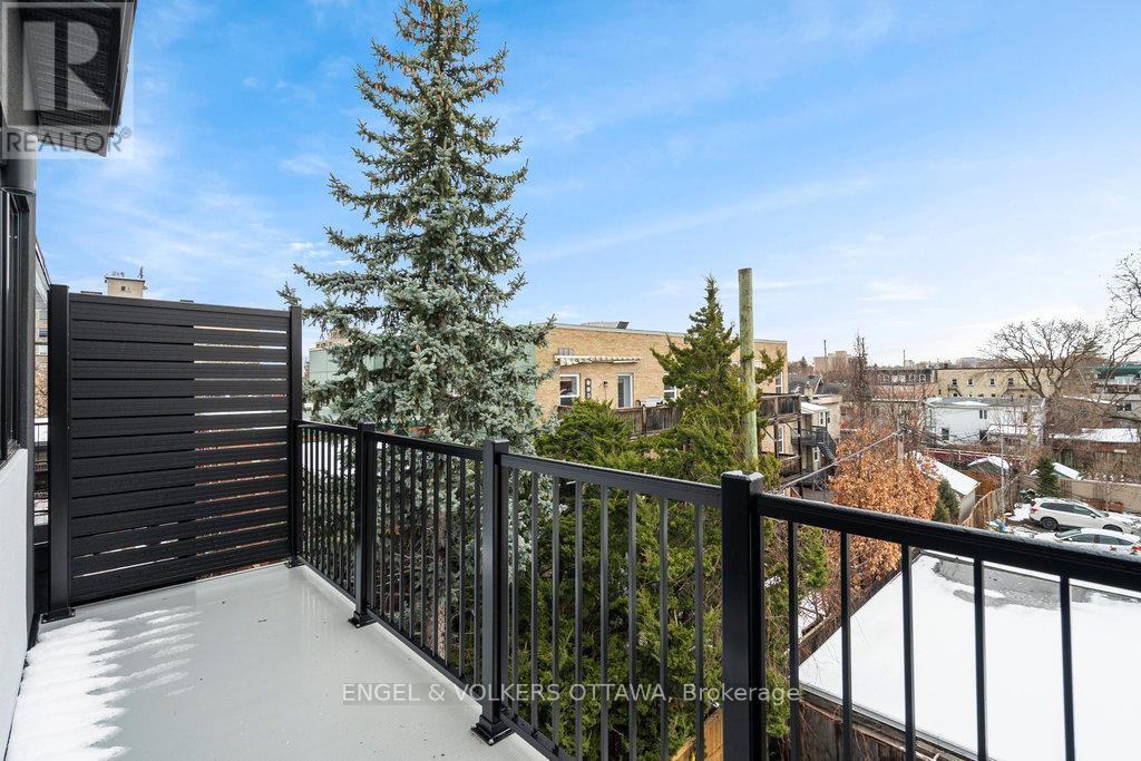 67 PARENT AVENUE — photo 34