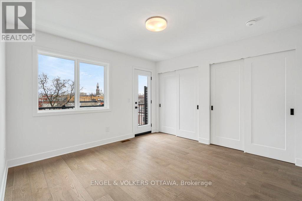 65 PARENT AVENUE — photo 32