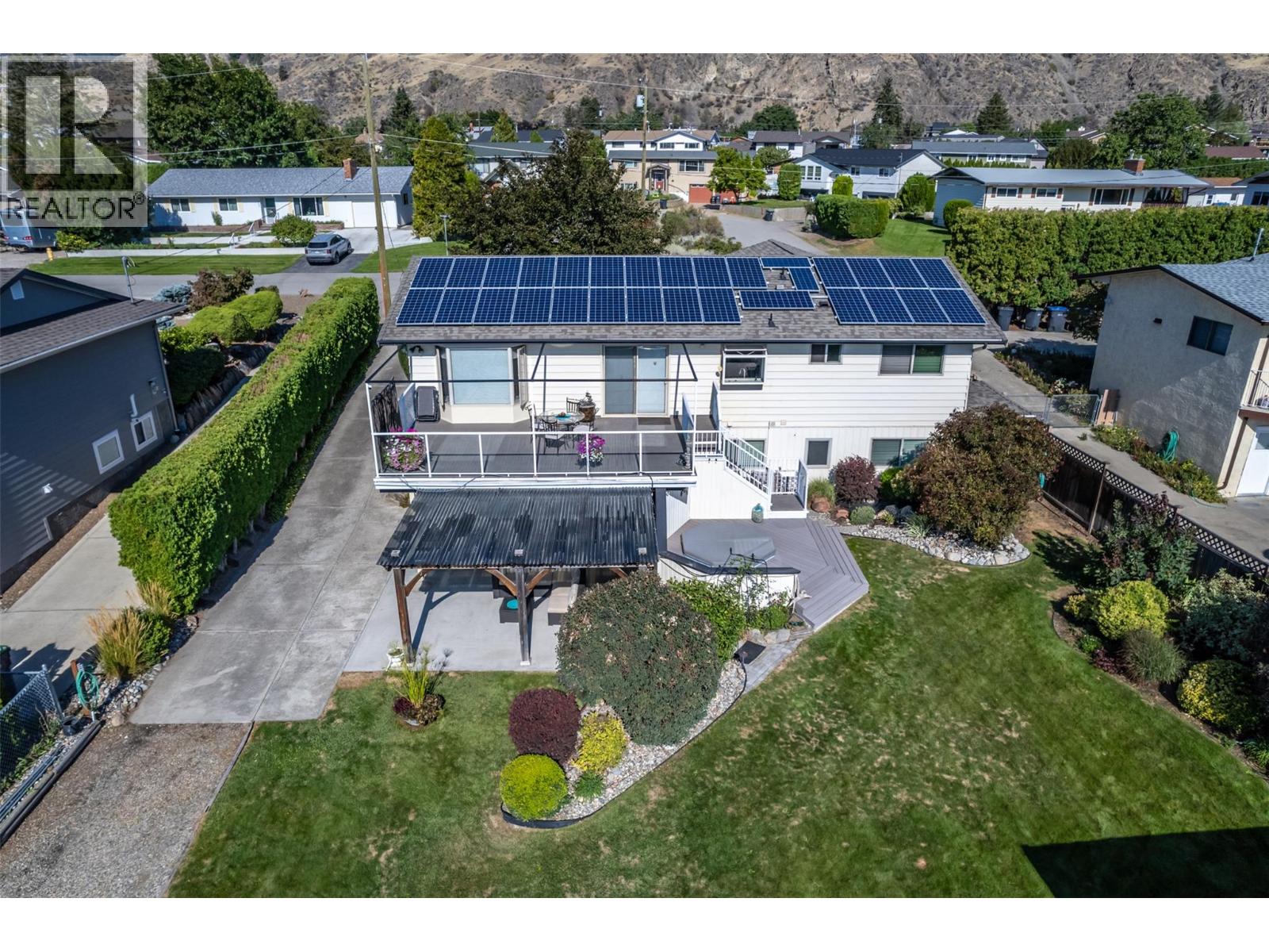 949 Panorama Crescent, Oliver