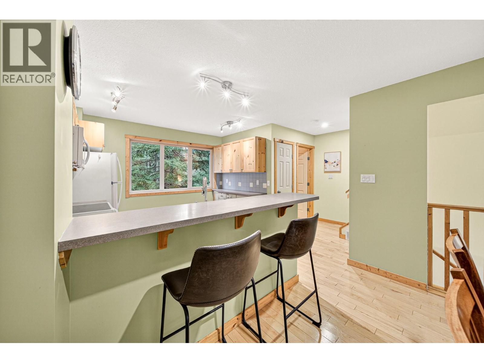 #C 5 ESTATE DRIVE - 25